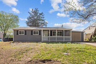 41 Juno Dr in Wentzville, MO - Building Photo