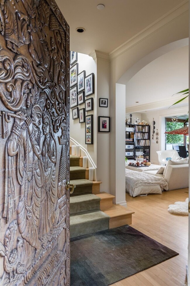 property at 7 Miller Ave