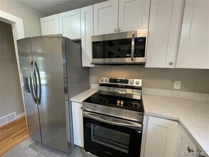 1430 S Grape St in Denver, CO - Building Photo - Building Photo