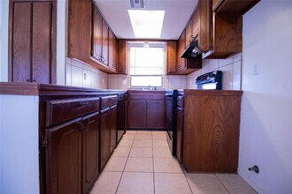 2204 Lafayette Dr in Norman, OK - Building Photo - Building Photo