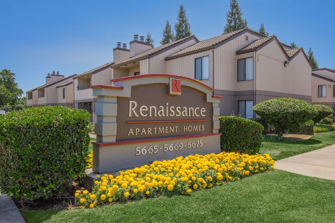 5665 N Fresno St in Fresno, CA - Foto de edificio