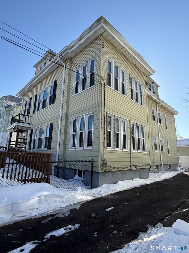 41 Hebron St in Hartford, CT - Building Photo - Building Photo