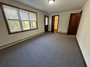 Brookside Apartments in Westfield, MA - Foto de edificio - Building Photo