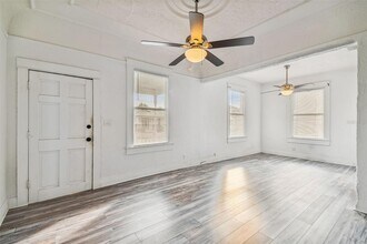 1913 W Lemon St in Tampa, FL - Building Photo - Building Photo