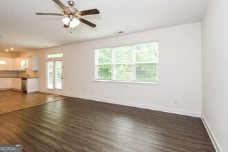 7844 Wrotham Cir in Atlanta, GA - Building Photo - Building Photo