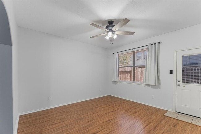 12407 Salama Falls in Houston, TX - Building Photo - Building Photo