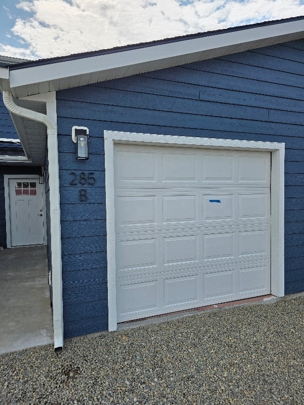 property at 285 S Helena Ave