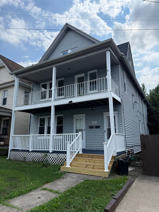 1608 E Gibson St in Scranton, PA - Building Photo