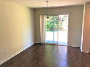 76 Braxton Manor Dr in Port Wentworth, GA - Building Photo - Building Photo