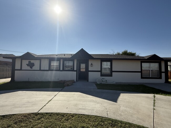 property at 3403 Thomas Ave