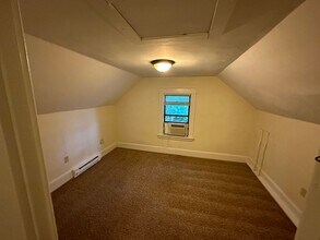 431 S Broad St in Grove City, PA - Building Photo - Building Photo