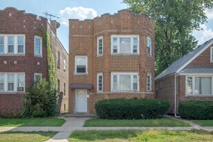 5445 W 64th St in Chicago, IL - Building Photo