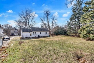 1217 W 19th St in Cedar Falls, IA - Building Photo - Building Photo