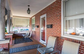 910 E Bellevue Ave in Reading, PA - Building Photo - Building Photo