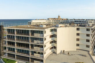 Number One North Ocean in Palm Beach, FL - Foto de edificio - Building Photo