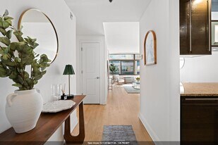 10 Regent St in Jersey City, NJ - Building Photo
