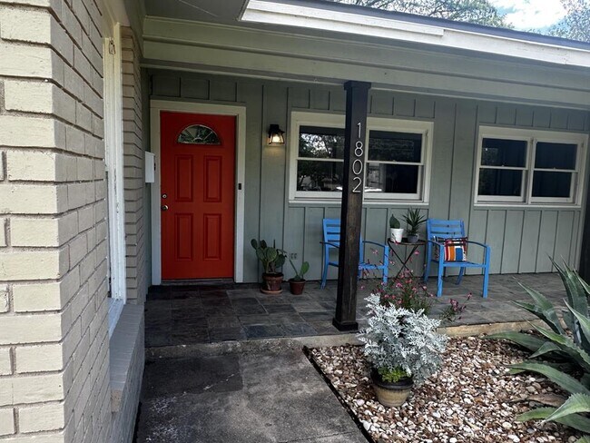 1802 Hutto Rd in Georgetown, TX - Building Photo - Building Photo