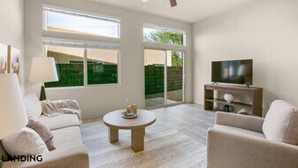 660 Yorktown St, Unit 2312 in Dallas, TX - Building Photo