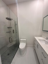 9500 SW 25th Dr in Miami, FL - Building Photo - Building Photo