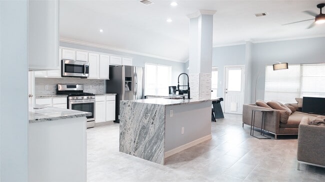 property at 12822 Ravens Chase Ln