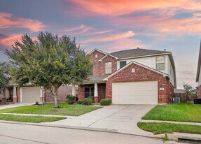 15206 Bartlett Landing Dr in Cypress, TX - Building Photo