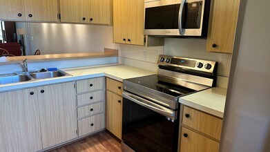 1201 Seafarer Cir in Jupiter, FL - Building Photo - Building Photo