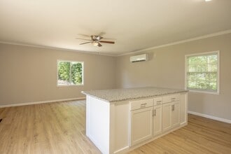 263 Georgia Ave in Statesboro, GA - Building Photo - Building Photo