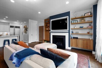 2749 N Lakewood Ave in Chicago, IL - Building Photo - Building Photo
