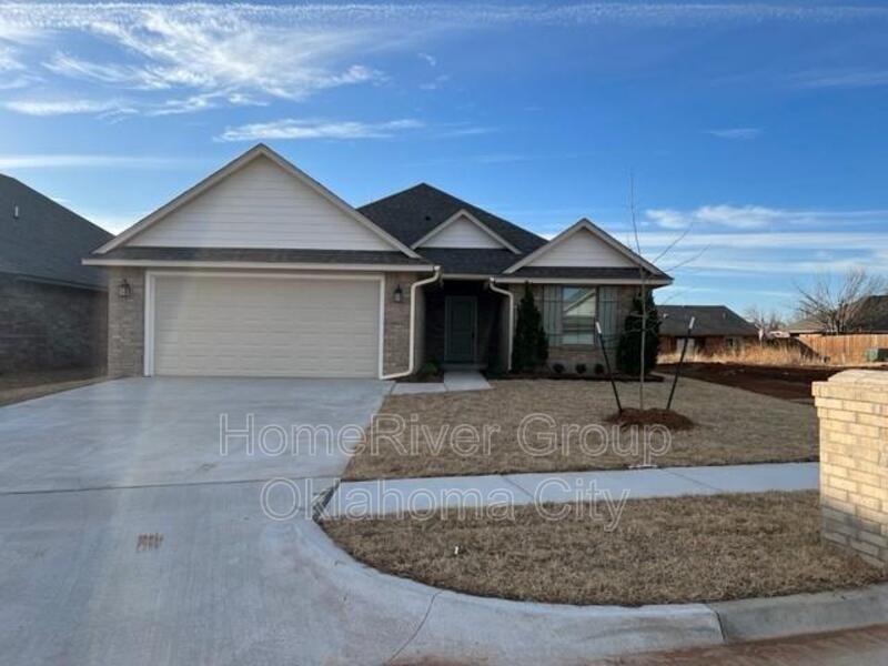 10512 NW 41st St in Yukon, OK - Foto de edificio