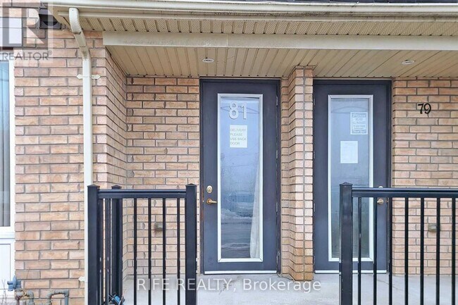 81 Old Kennedy Rd in Markham, ON - Building Photo - Building Photo