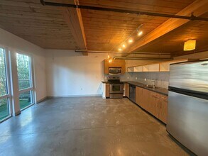 401 9th Ave N in Seattle, WA - Building Photo - Building Photo