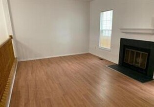 20517 Lowfield Dr in Darnestown, MD - Building Photo - Building Photo