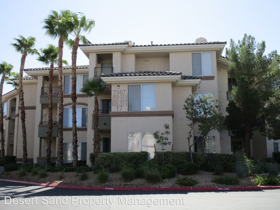 7167 S Durango Dr-Unit -304 Bldg 17 in Las Vegas, NV - Building Photo