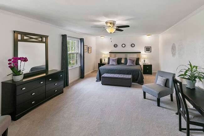 property at 5267 Fountainhead Ln