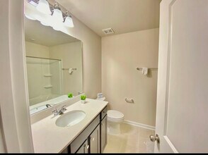 5612 Preveza Pl in Raleigh, NC - Foto de edificio - Building Photo