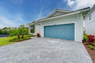 12719 Nautilus Cir in Palm Beach Gardens, FL - Building Photo - Building Photo