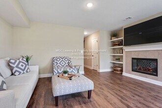 110 NE 93rd St in Kansas City, MO - Building Photo - Building Photo