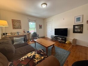 89 Arsenal St, Unit 2 in Watertown, MA - Building Photo - Building Photo
