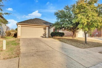 356 Housefinch Loop in Leander, TX - Building Photo - Building Photo