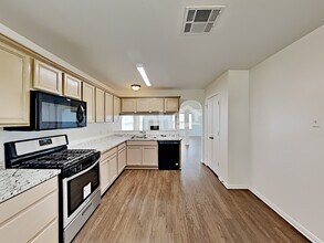 23126 N Waterlake Dr in Richmond, TX - Building Photo - Building Photo