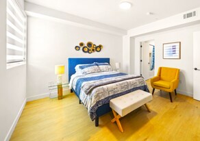 497 N St Andrews Pl in Los Angeles, CA - Building Photo