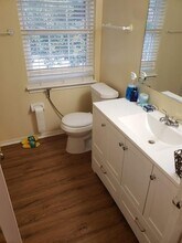 13830 Burgoyne Rd in Houston, TX - Building Photo - Building Photo