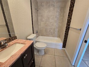 3906 SW 48th Ave in Pembroke Park, FL - Building Photo - Building Photo