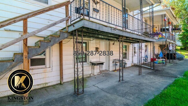 112 E 4th St-Unit -112 E. 4th St. 1/2 in Maysville, KY - Building Photo - Building Photo