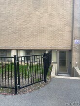130 Linwood Ave in Buffalo, NY - Foto de edificio - Building Photo