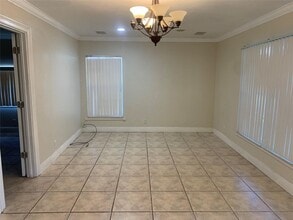 907 SW 78th Ave in North Lauderdale, FL - Building Photo - Building Photo