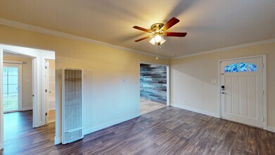 15451 Marty Dr in Glen Ellen, CA - Building Photo - Building Photo