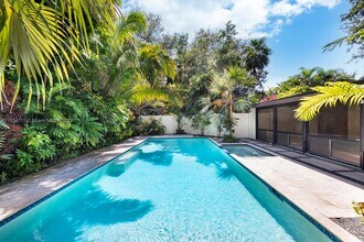 1107 NE 118th St in Biscayne Park, FL - Building Photo - Building Photo