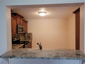 2027 Coral Ridge Dr in Coral Springs, FL - Building Photo - Building Photo