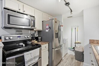 3737 Loretto Rd in Jacksonville, FL - Building Photo - Building Photo